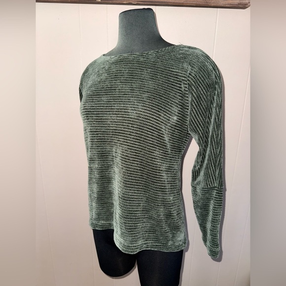 Chenault • Chenille Sweater - Picture 2 of 10